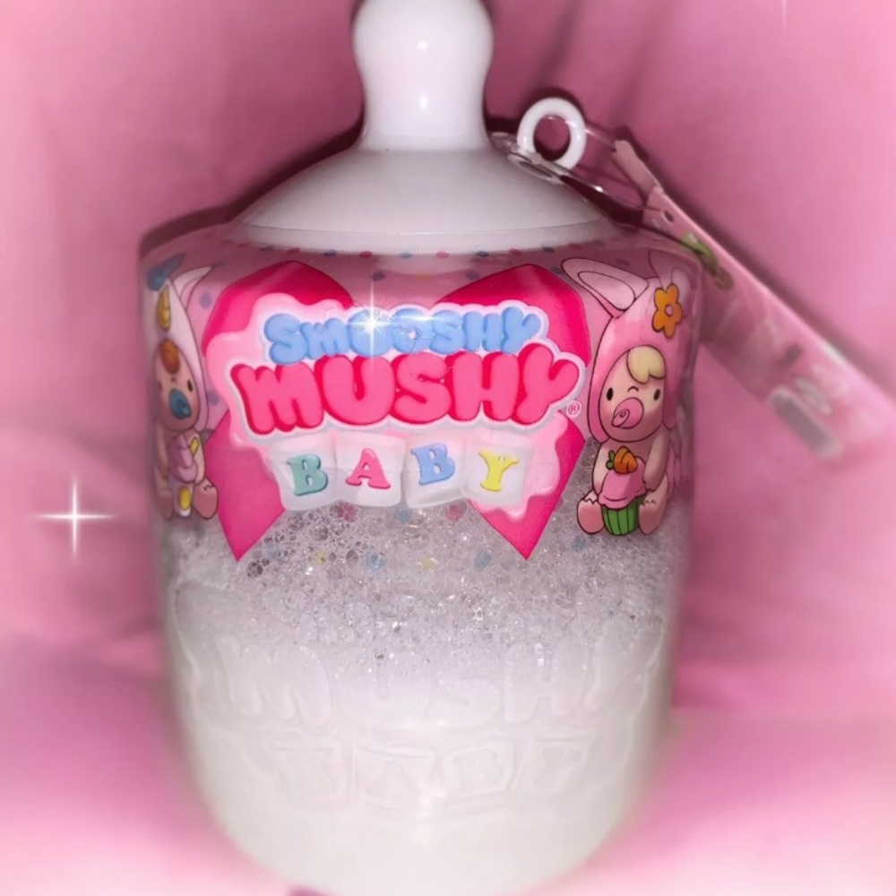 Smooshy mushy baby bottle new with tags